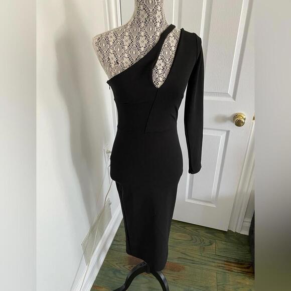 Missguided asymmetrical one shoulder black dress worn once size 4 - Picture 2 of 4